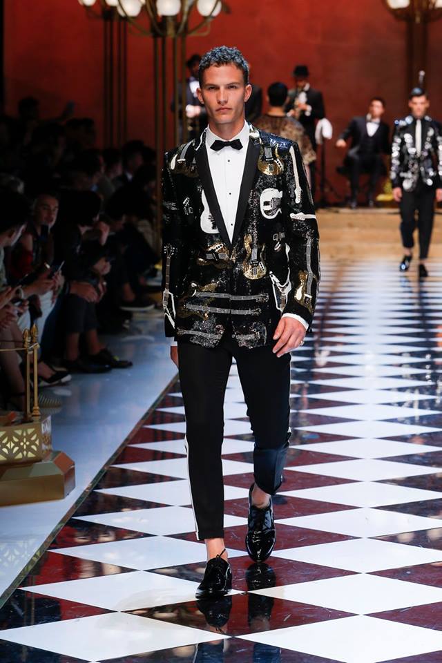 Dolce & Gabbana Spring-Summer 2017 Men's Fashion Show