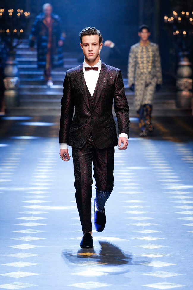 dolce and gabbana suits 2018