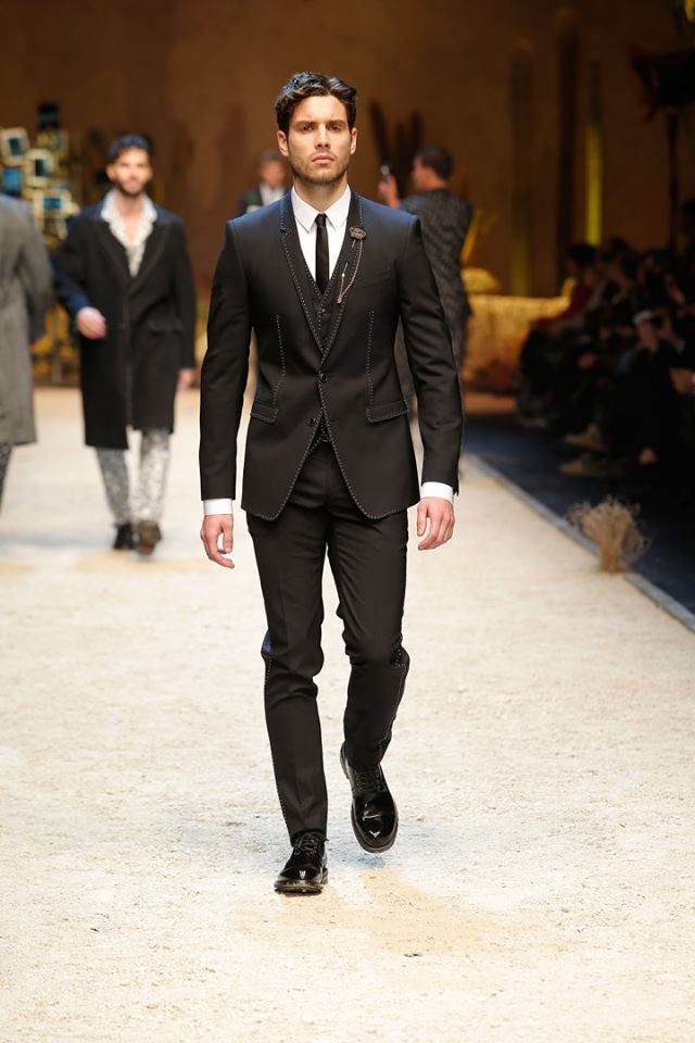 Dolce & Gabbana Jacquard Three-piece Martini Fit Suit With Embroidered Bees  in Black for Men | Lyst