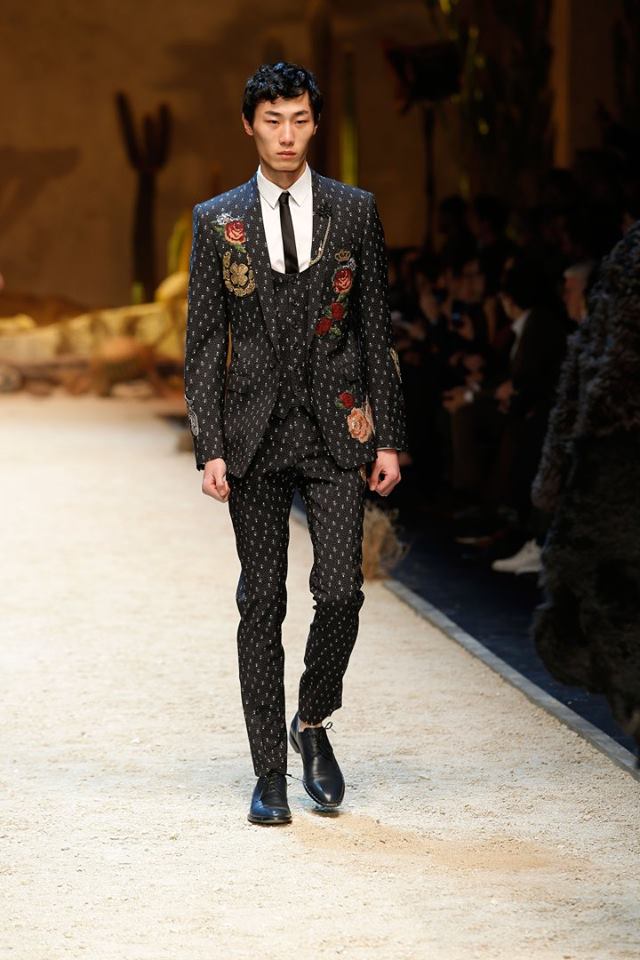 suits dolce and gabbana