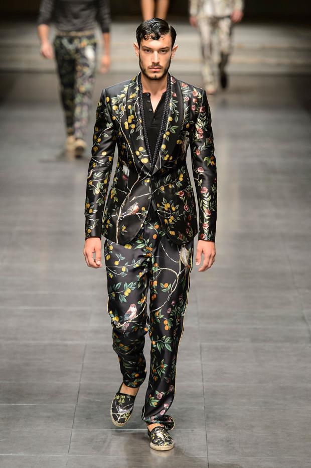 Dolce&Gabbana's 'Birds of Paradise' Spring/Summer 2016 collection