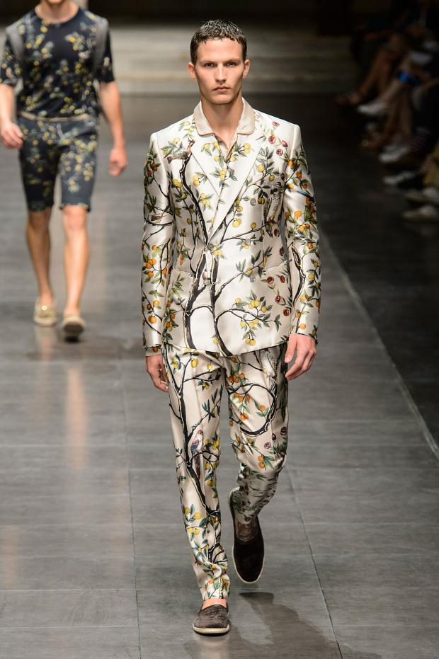 Dolce&Gabbana's 'Birds of Paradise' Spring/Summer 2016 collection