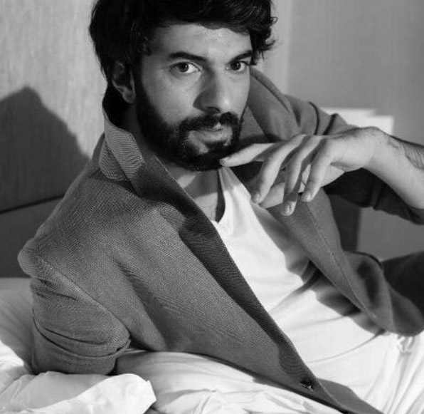 Engin Akyurek is the winner in Most Stylish Men May 2016 - Category Cinema