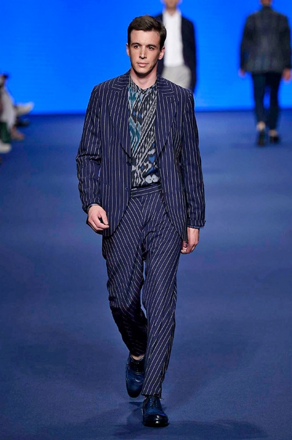 Milano Moda Uomo: Etro Spring-Summer 2017 men's collection