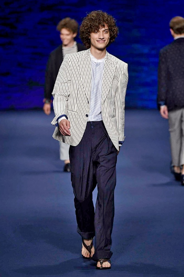 Milano Moda Uomo: Etro Spring-Summer 2017 men's collection