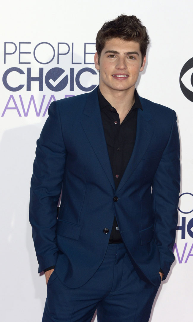 Celebrities' style: Gregg Sulkin