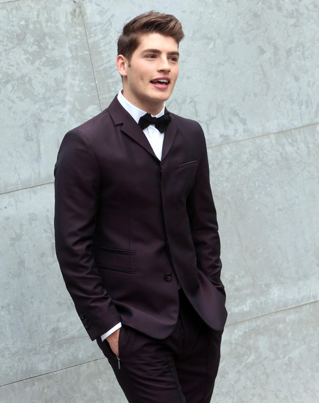 Celebrities' style: Gregg Sulkin