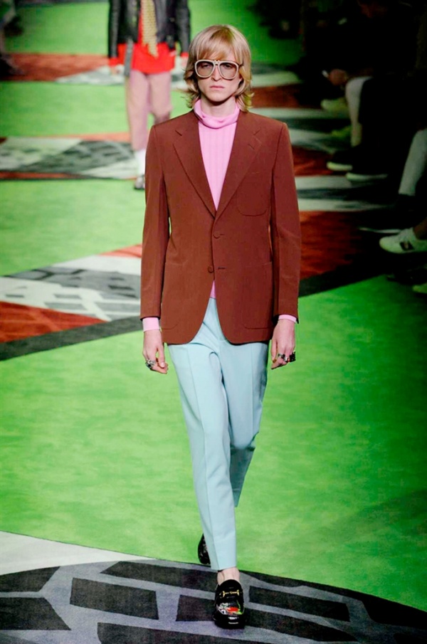 Milano Moda Uomo: Gucci Spring-Summer 2017 men's collection 