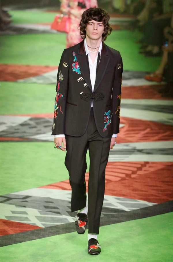 Gucci cheap custom suit