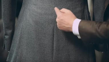 Men's jacket vents and collar gap