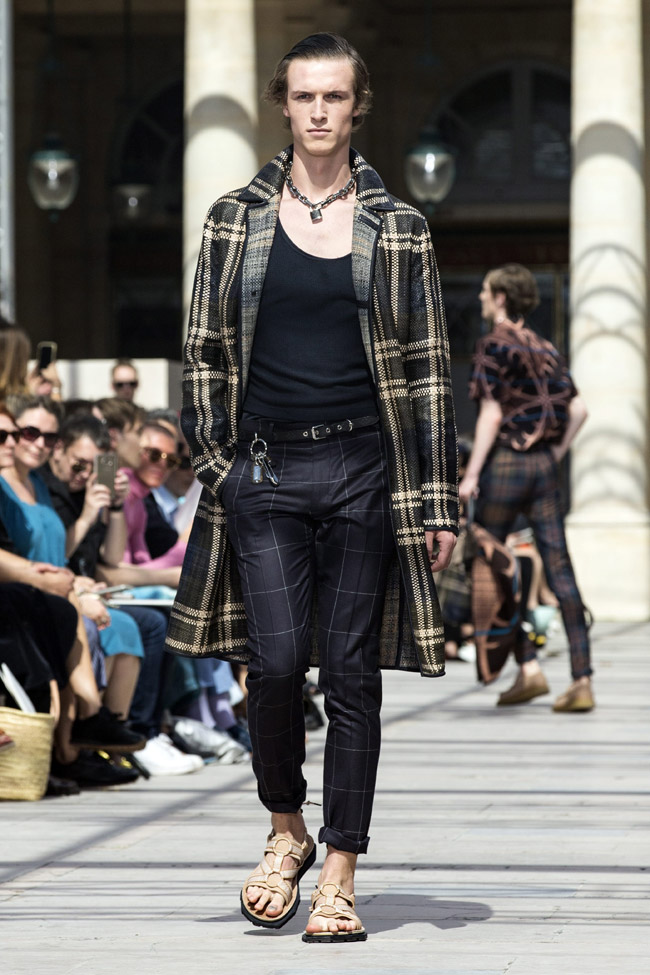 Louis Vuitton Menswear Spring '19 at Paris Fashion Week [PHOTOS