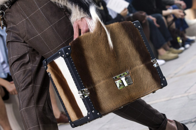 Louis Vuitton - Fashion Week Homme Paris A-H 2017-2018 - Obsession