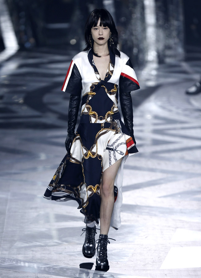 Louis Vuitton autumn winter 2016 show highlights