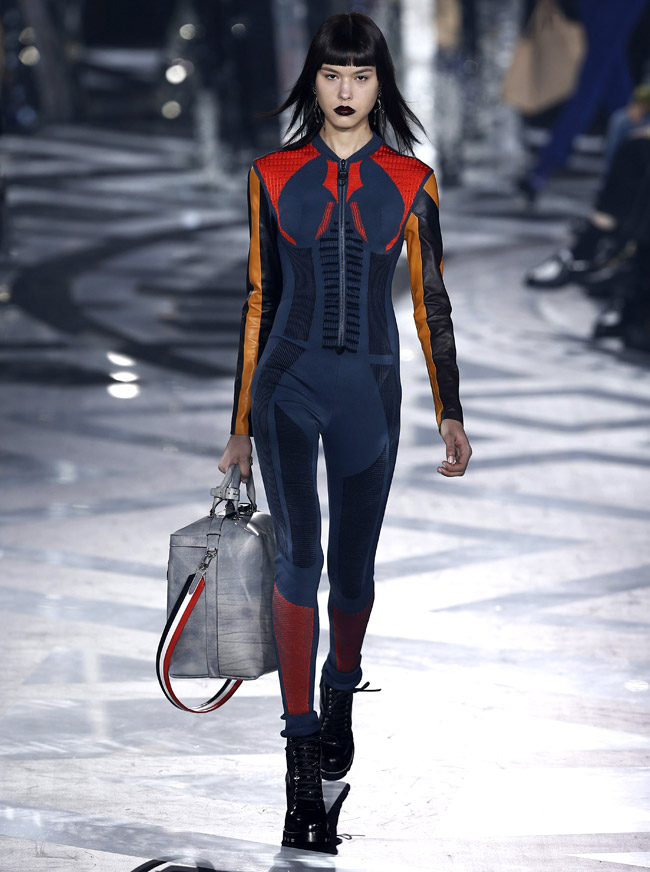 Louis Vuitton Fall 2016 Ready-to-Wear Collection