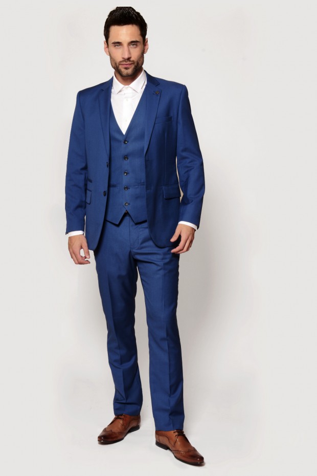 Finest quality mens suits by Marc Darcy London