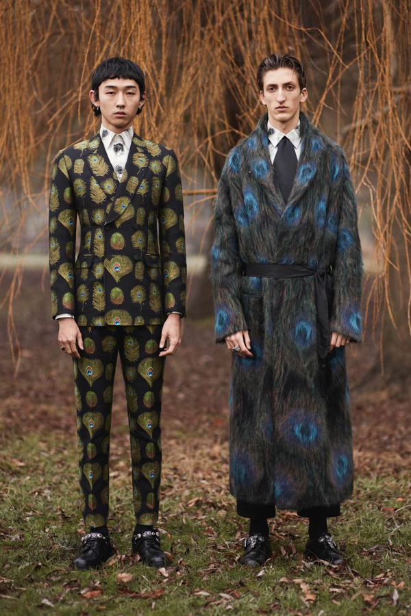 Alexander McQueen Fall/Winter 2017-2018 collection