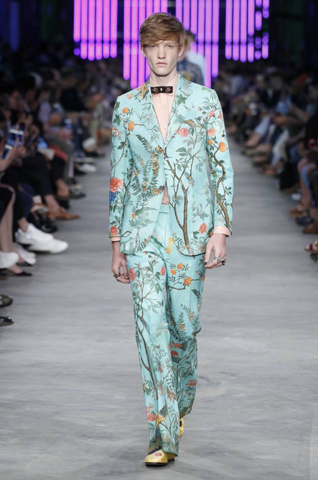 Men's suits 2016 fashion trends: Floral motifs