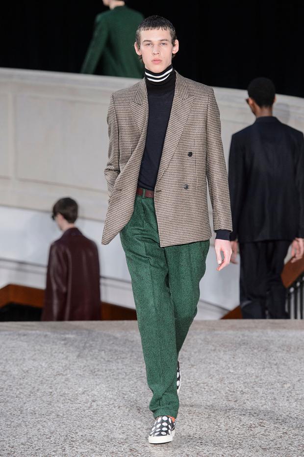 Paul Smith Autumn/Winter 2016 - the colourful suit