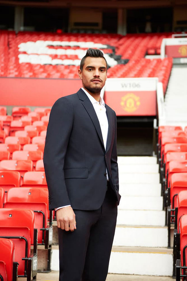 A Suit To Travel In for Manchester United football team