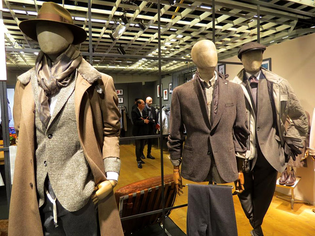 Pitti Uomo - The unique place for menswear - Everything a Dandy needs 