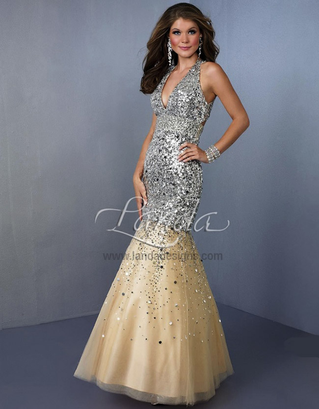 Fashion trends in prom dresses 2016