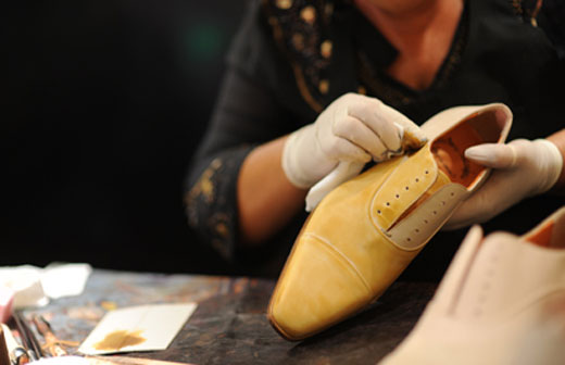 Made-to-measure Italian shoes by Santoni