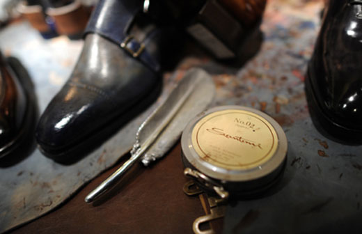 Made-to-measure Italian shoes by Santoni