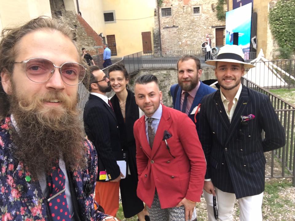 Pitti Uomo 90 Street Style