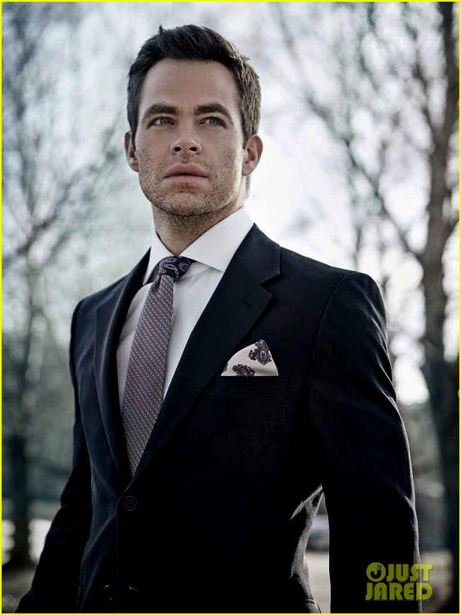 Star Trek Beyond Chris Pine in elegant men's suits