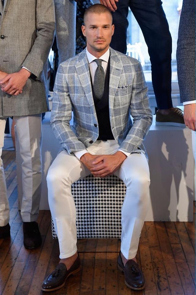 Suitsupply Spring-Summer 2017 men's suits collection