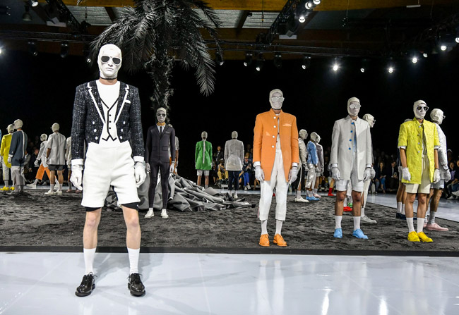 Paris Fashion Week: Thom Browne Spring-Summer 2017 collection