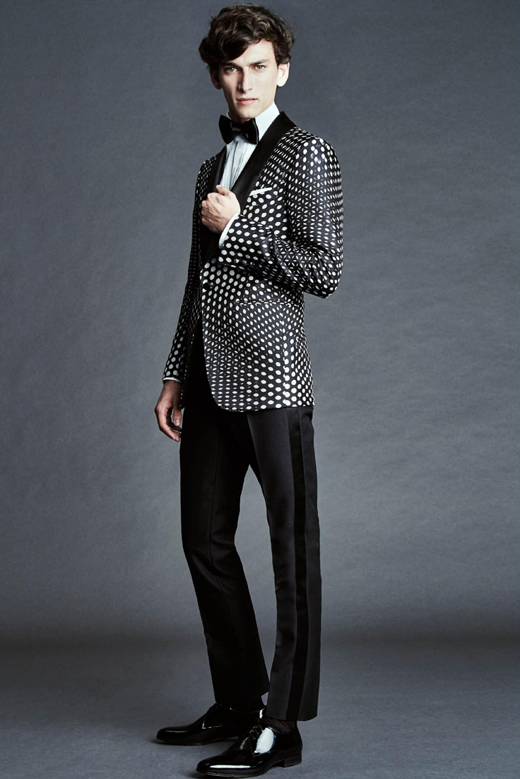 Tom Ford Spring/Summer 2016 - a strong lineup of trim, tailored suiting