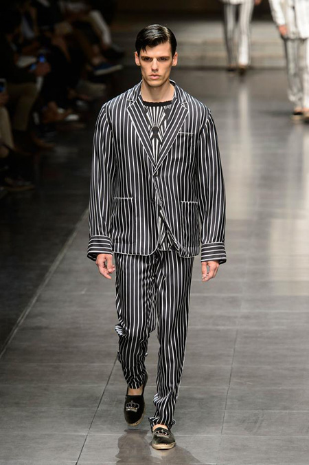 Men's suits 2016 fashion trends: Striped suits