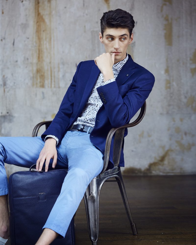 Ungaro Men Spring- Summer 2017 collection offers a variety of stylish men's suits 