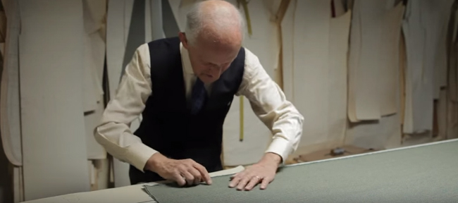 Tailor's tips by Vitale Barberis Canonico: Preparation for cutting