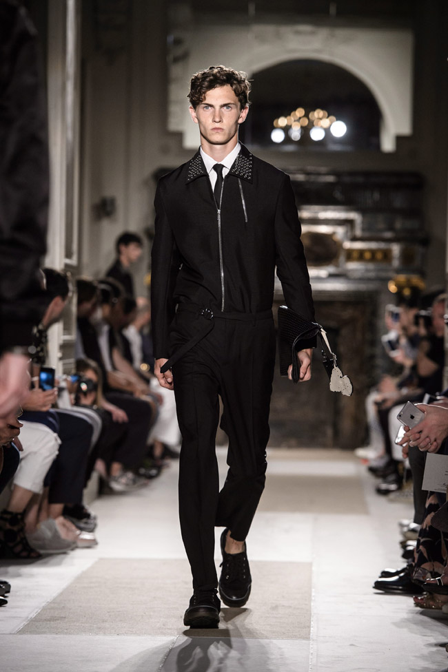 Valentino hotsell mens suits