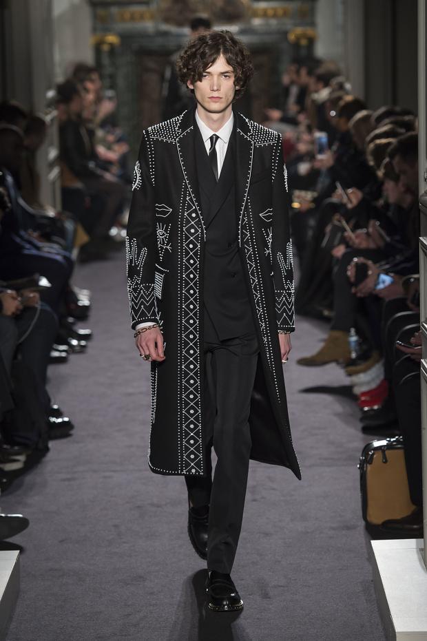 Valentino Autumn/Winter 2016 menswear collection