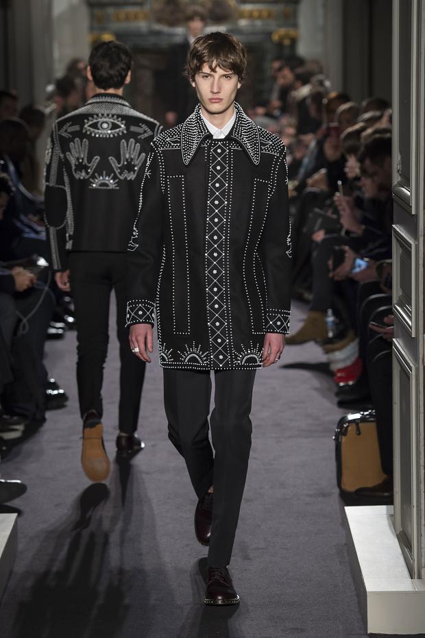 Valentino Autumn/Winter 2016 menswear collection