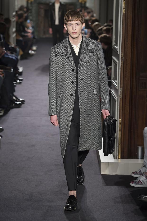 Valentino Autumn/Winter 2016 menswear collection