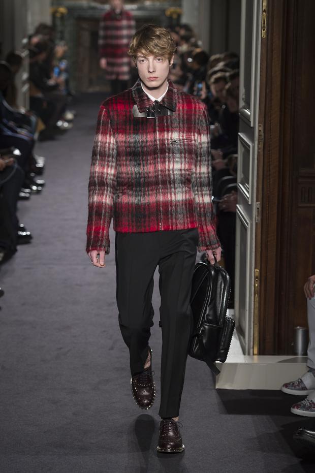 Valentino Autumn/Winter 2016 menswear collection