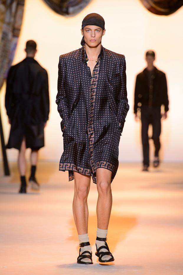 Versace Spring-Summer 2016 menswear collection