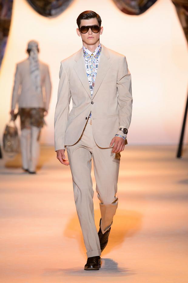 Versace Spring-Summer 2016 menswear collection