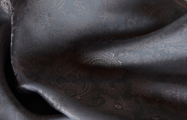 Italian suit linings by Brunello SPA