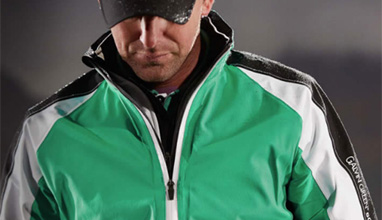 How to Choose the Perfect Golf Jacket