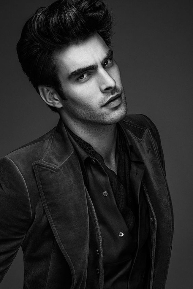 Jon Kortajarena - Spanish male model and actor