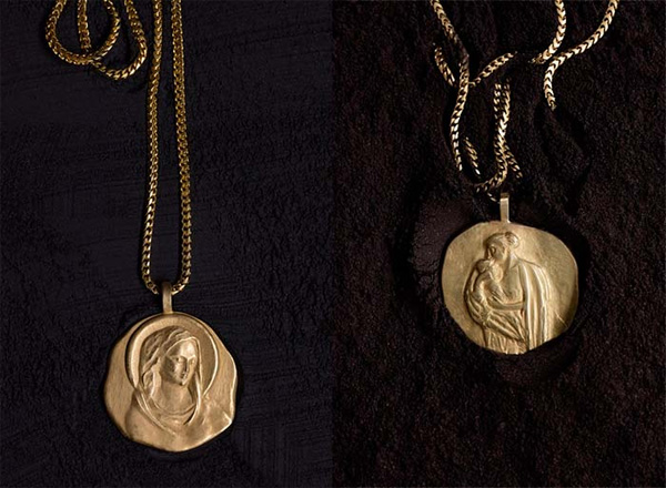 Kanye West released jewelry collection