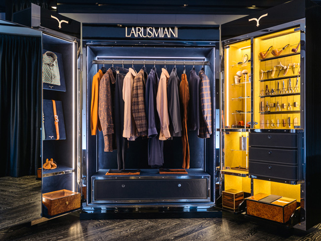 Larusmiani Tessuti Fall/Winter 2018-2019 fabrics collection