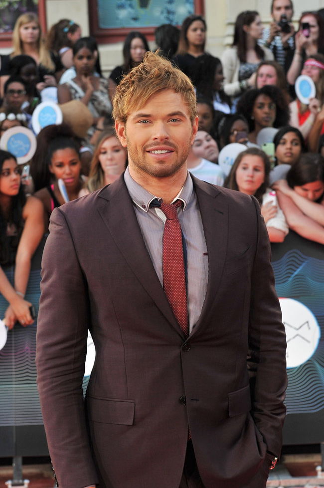 Celebrities' style: Kellan Lutz