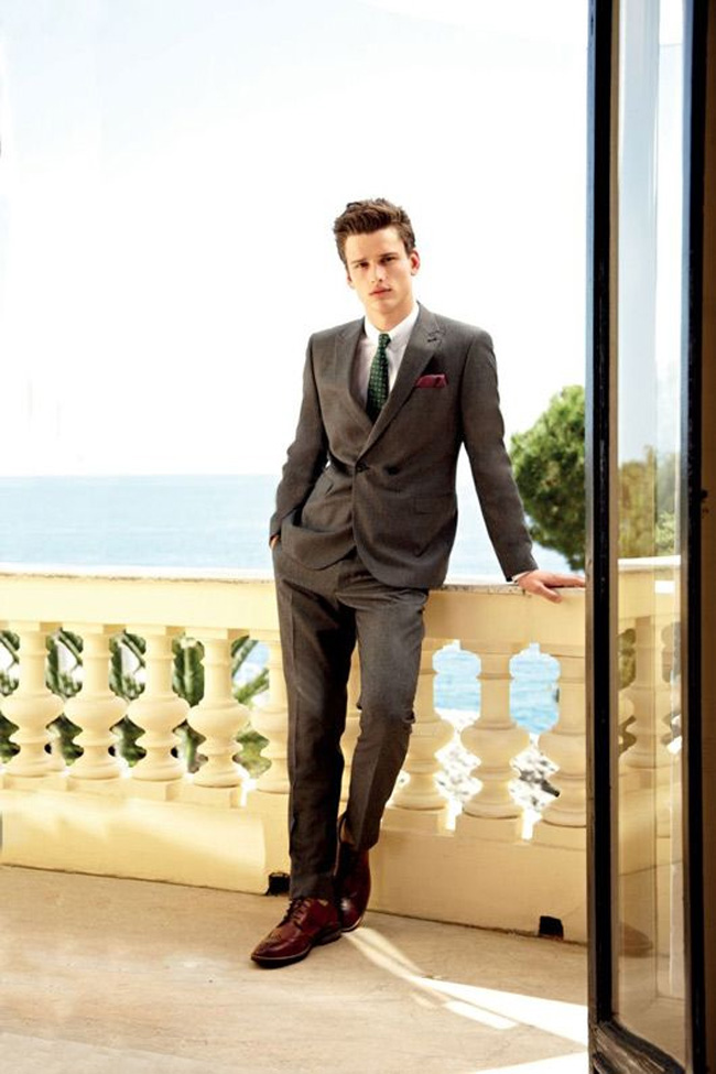 Simon Nessman - the face of Giorgio Armani