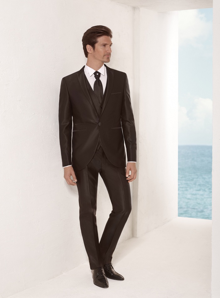 Iberian suits by Lucciano Rivieri